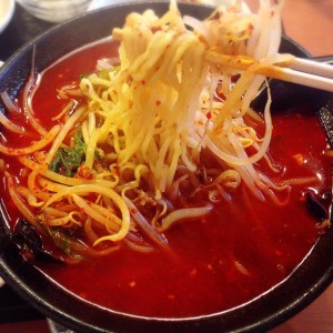 【激辛グルメ】コスパ高『東北餃子房』マーラー麺をオススメしMAX
